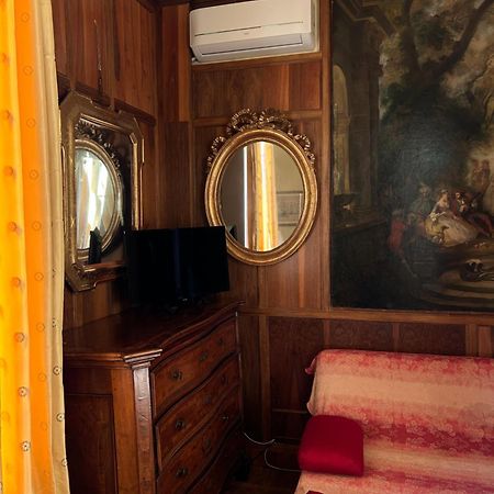 Villa Puccini Venegono Superiore Eksteriør billede