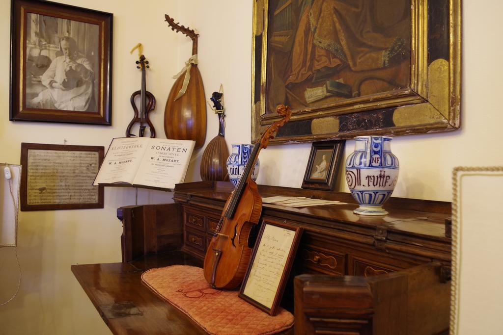Villa Puccini Venegono Superiore Eksteriør billede