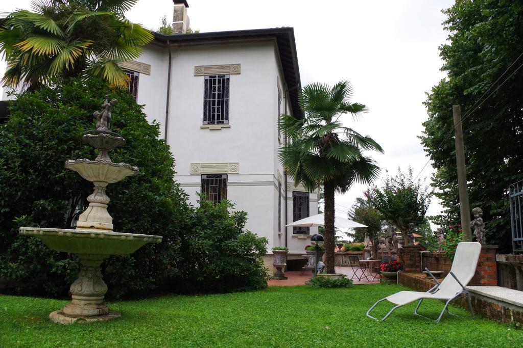 Villa Puccini Venegono Superiore Eksteriør billede